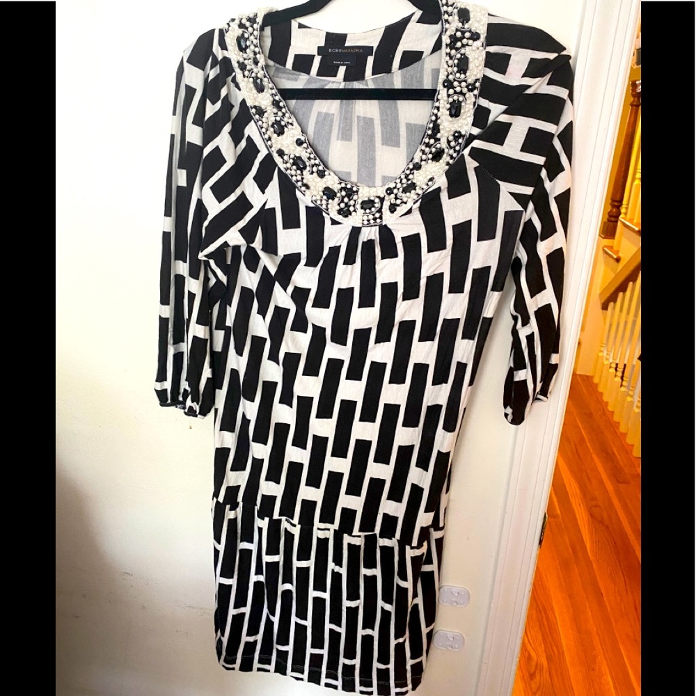 BCBG black&white patterned dress w/ Pearl accents
